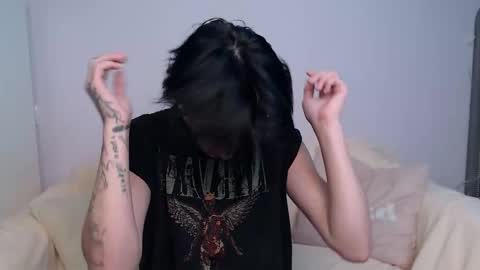 Snapshot of raytaylorr chatting on 01.16.26 Ray online show from 01.16.26