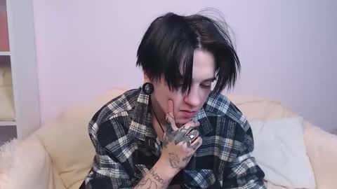 Snapshot of raytaylorr chatting on 02.03.26 Ray online show from 02.03.26