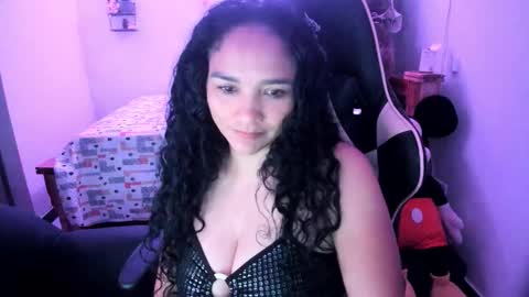 Snapshot of rayza_mature_ chatting on 03.04.26 Danna online show from 03.04.26