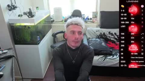 Rayzel online show from 03.04.26