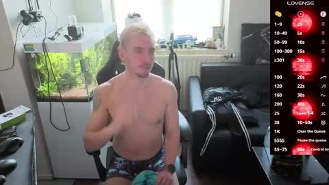 Rayzel online show from 03.28.26