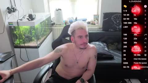 Rayzel online show from 04.01.26