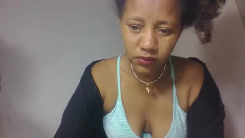 Snapshot of razanastine chatting on 11.08.25 razanastine online show from 11.08.25