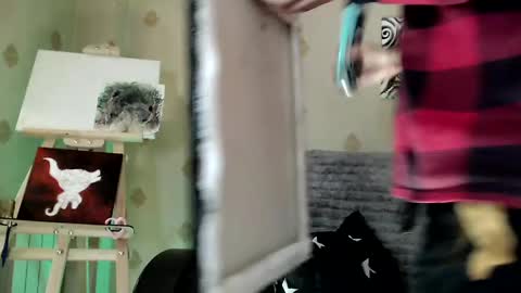 Snapshot of raziel_haze chatting on 04.18.26 Yrriel Strife Candy-Demon Caveboy mr. Cringe online show from 04.18.26