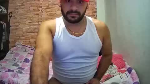 Snapshot of razuk_horny48 chatting on 03.12.25 Razuk online show from 03.12.25