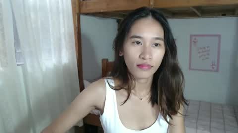 Snapshot of rea_petite chatting on 09.19.25 Yna online show from 09.19.25