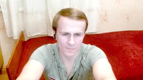 Snapshot of ready2serve_obey chatting on 01.12.25 Jack online show from 01.12.25
