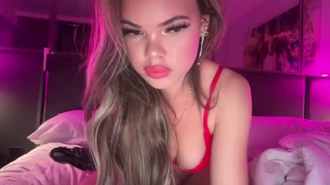 Jade  online show from 12.19.24