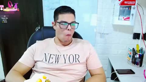 Snapshot of realjoel chatting on 04.14.26 Joel online show from 04.14.26