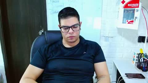 Snapshot of realjoel chatting on 04.16.26 Joel online show from 04.16.26