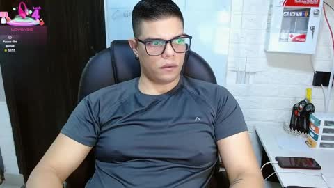 Snapshot of realjoel chatting on 04.28.26 Joel online show from 04.28.26