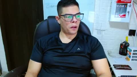 Snapshot of realjoel chatting on 04.29.26 Joel online show from 04.29.26