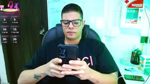 Snapshot of realjoel chatting on 05.01.26 Joel online show from 05.01.26