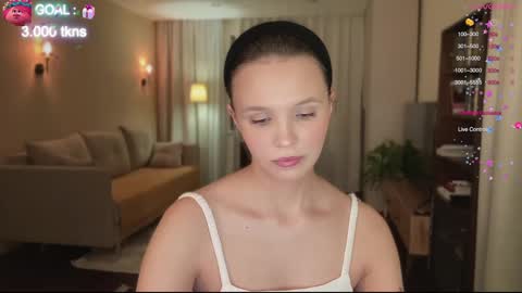 Snapshot of realsupermichael chatting on 01.04.25 AliceEve online show from 01.04.25