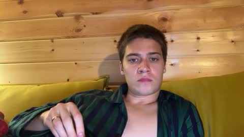 Snapshot of realsupermichael chatting on 09.26.25 AliceEve online show from 09.26.25