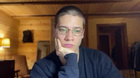 Snapshot of realsupermichael chatting on 12.01.25 AliceEve online show from 12.01.25