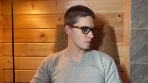 Snapshot of realsupermichael chatting on 12.18.25 AliceEve online show from 12.18.25