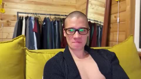 Snapshot of realsupermichael chatting on 02.10.26 AliceEve online show from 02.10.26