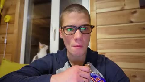 Snapshot of realsupermichael chatting on 02.25.26 AliceEve online show from 02.25.26