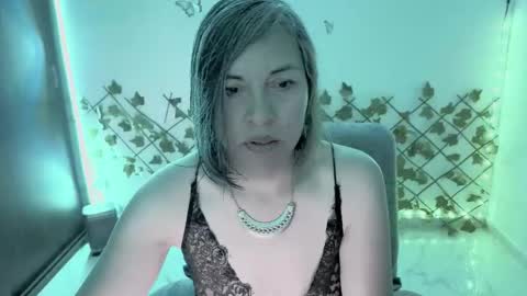 Snapshot of rebbeca09 chatting on 02.15.26 Rebbeca online show from 02.15.26