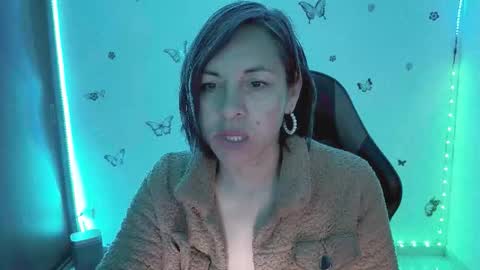 Snapshot of rebbeca09 chatting on 03.01.26 Rebbeca online show from 03.01.26