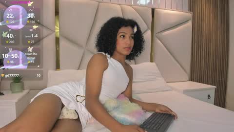 Snapshot of rebeca_brown_ chatting on 05.30.26 Rebeca online show from 05.30.26