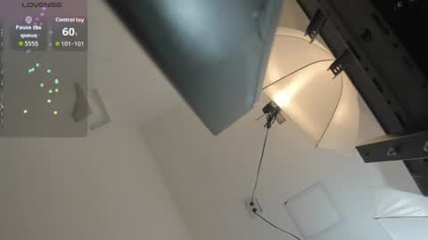 Snapshot of rebeca_brown_ chatting on 06.23.26 Rebeca online show from 06.23.26
