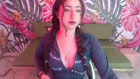 Snapshot of rebeca_dreams chatting on 07.06.26 Rebeca dreams online show from 07.06.26
