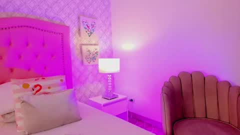 Snapshot of rebeca_watsson chatting on 02.22.26 Rebeca Whatsson online show from 02.22.26