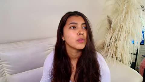 Rebeca Williams online show from 02.17.25