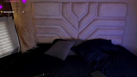 Rebeca Williams online show from 02.13.26