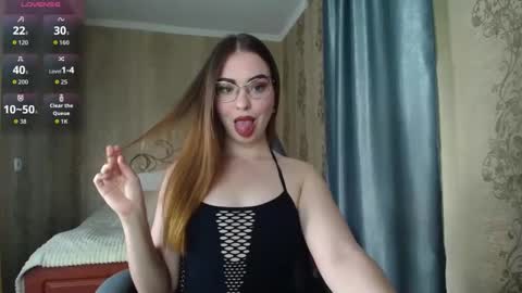 Snapshot of rebecca_ccaa chatting on 05.15.26 Rebecca online show from 05.15.26