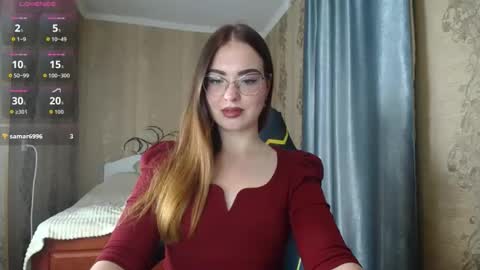 Snapshot of rebecca_ccaa chatting on 05.19.26 Rebecca online show from 05.19.26