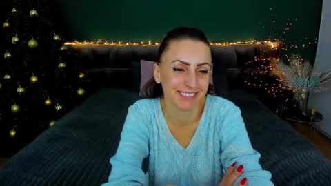 Snapshot of rebecca_diamonds chatting on 01.04.25 rebecca_diamonds online show from 01.04.25