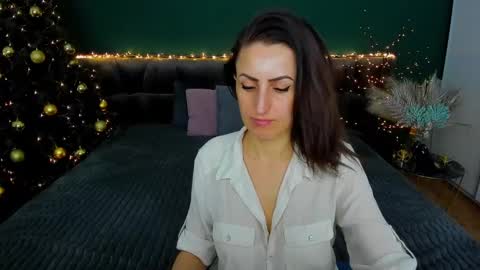 Snapshot of rebecca_diamonds chatting on 01.13.25 rebecca_diamonds online show from 01.13.25