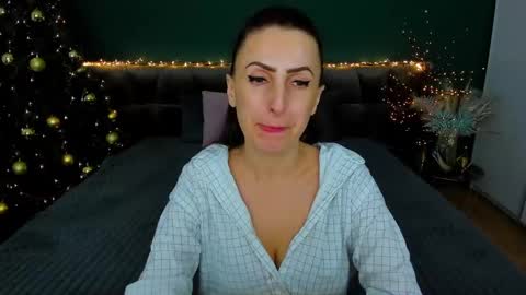 Snapshot of rebecca_diamonds chatting on 01.16.25 rebecca_diamonds online show from 01.16.25