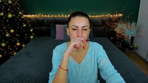 Snapshot of rebecca_diamonds chatting on 01.19.25 rebecca_diamonds online show from 01.19.25