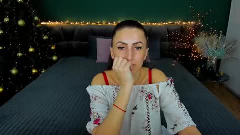 Snapshot of rebecca_diamonds chatting on 01.22.25 rebecca_diamonds online show from 01.22.25