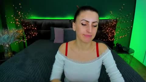 Snapshot of rebecca_diamonds chatting on 01.26.25 rebecca_diamonds online show from 01.26.25