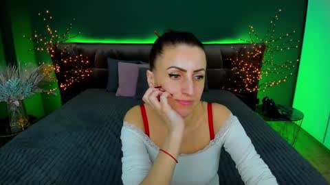 Snapshot of rebecca_diamonds chatting on 01.26.25 rebecca_diamonds online show from 01.26.25