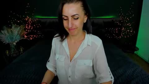 Snapshot of rebecca_diamonds chatting on 02.24.25 rebecca_diamonds online show from 02.24.25