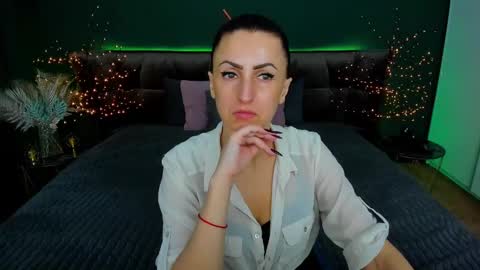Snapshot of rebecca_diamonds chatting on 03.04.25 rebecca_diamonds online show from 03.04.25