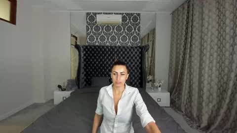 Snapshot of rebecca_diamonds chatting on 10.06.25 rebecca_diamonds online show from 10.06.25