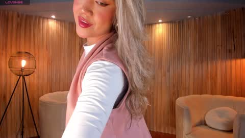 Rebe online show from 02.08.25