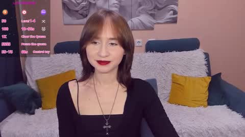 Snapshot of rebeccawind chatting on 09.11.25 RebeccaWind online show from 09.11.25