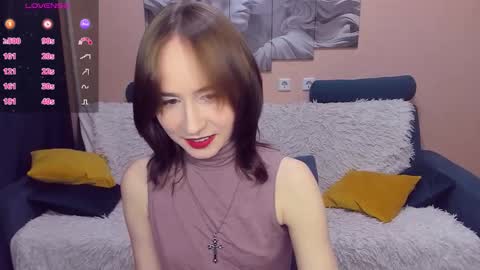Snapshot of rebeccawind chatting on 10.03.25 RebeccaWind online show from 10.03.25