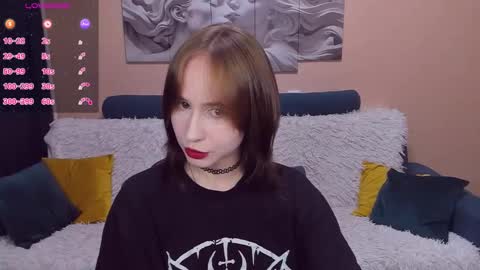 Snapshot of rebeccawind chatting on 10.16.25 RebeccaWind online show from 10.16.25