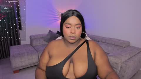 Snapshot of rebeka_spencer chatting on 01.30.25 rebeka online show from 01.30.25