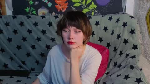 Lara online show from 11.19.25