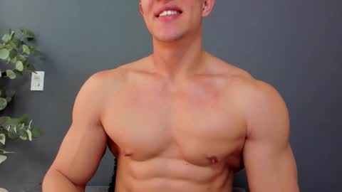 twitter REECET26 instagram RECCETAYLOR online show from 02.14.26